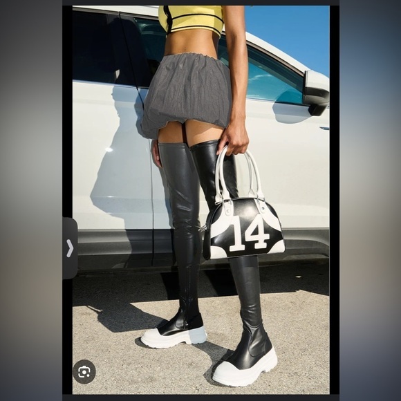 Azalea Wang Oh My Love Faux Leather OTK Sneaker Boot Size 7 - Picture 2 of 7